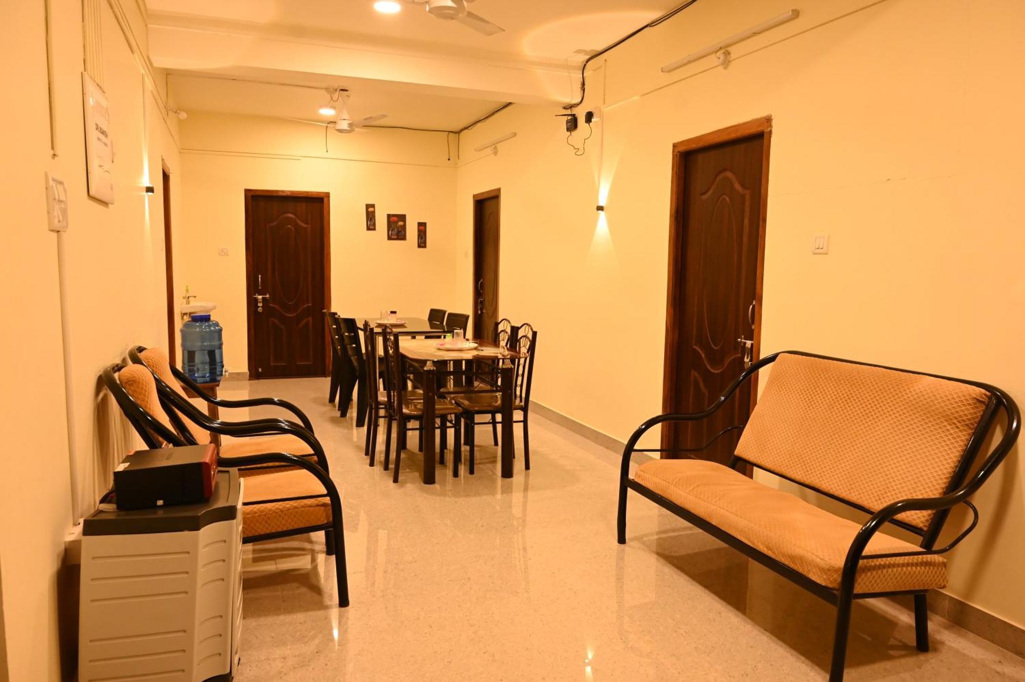Royal Seaview Residency Lägenhet Port Blair Exteriör bild