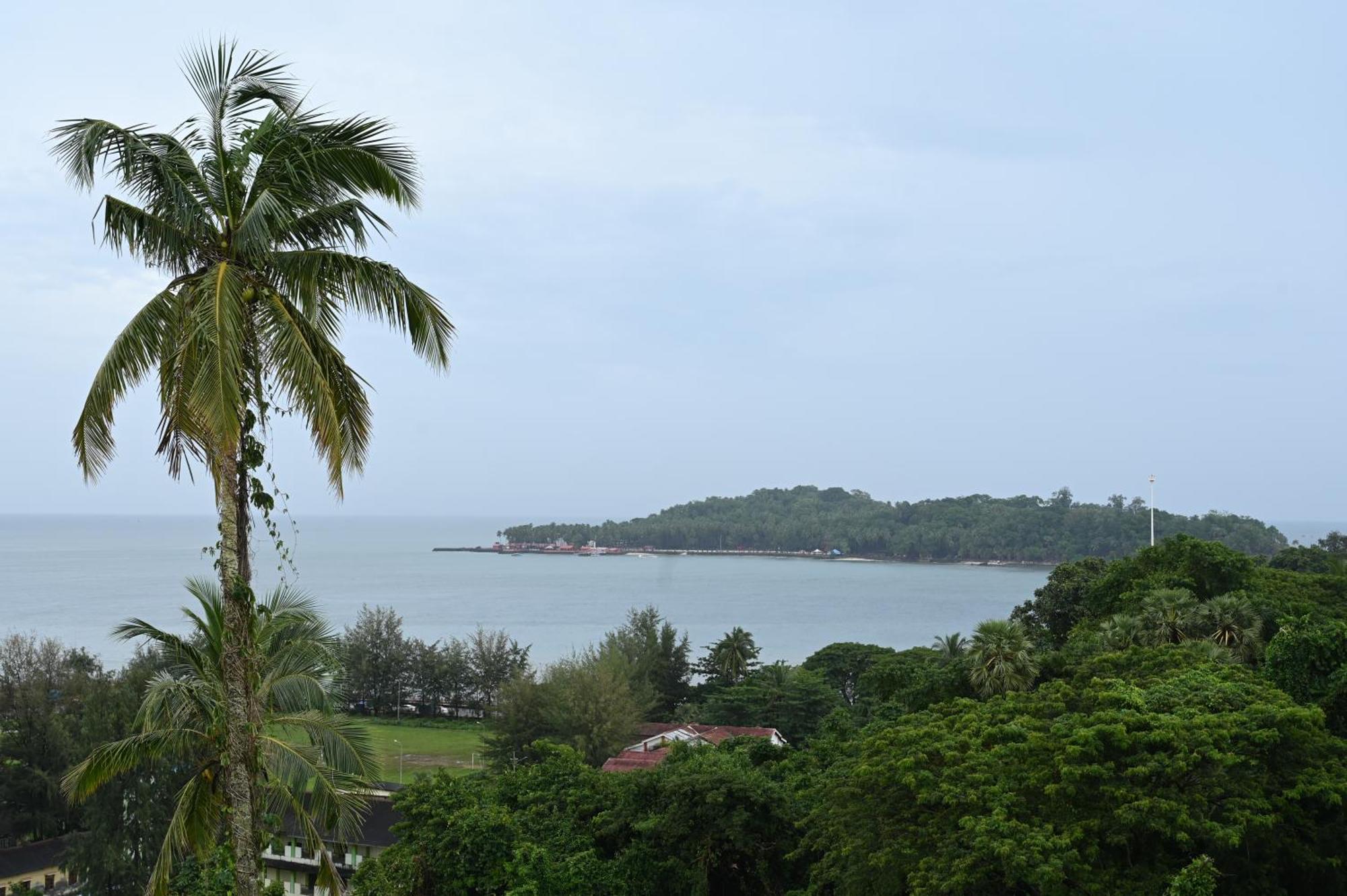 Royal Seaview Residency Lägenhet Port Blair Exteriör bild